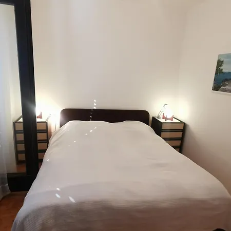 Apartman Nomi *