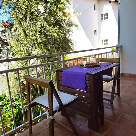 Apartman Nomi
